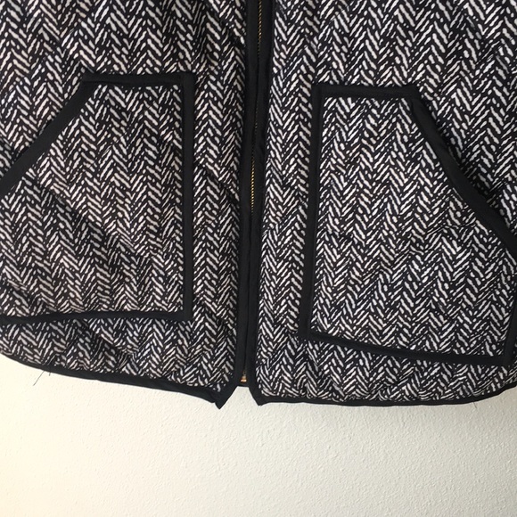 Vest - Picture 5 of 5